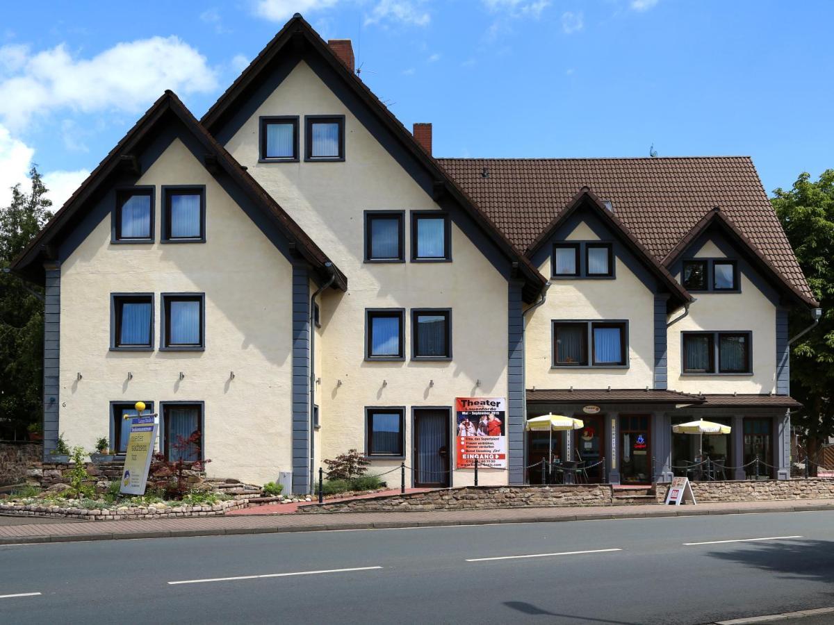 Hotel Vier Spitzen Lauenforde Exterior photo